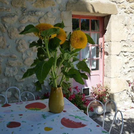 Le Paradis Vaugines Екстериор снимка