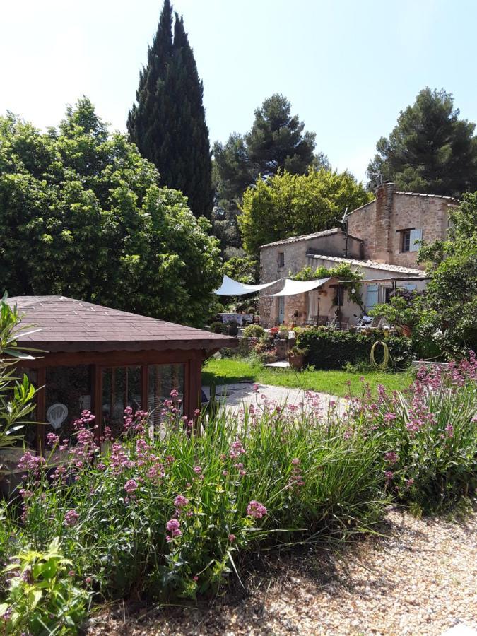 Le Paradis Vaugines Екстериор снимка