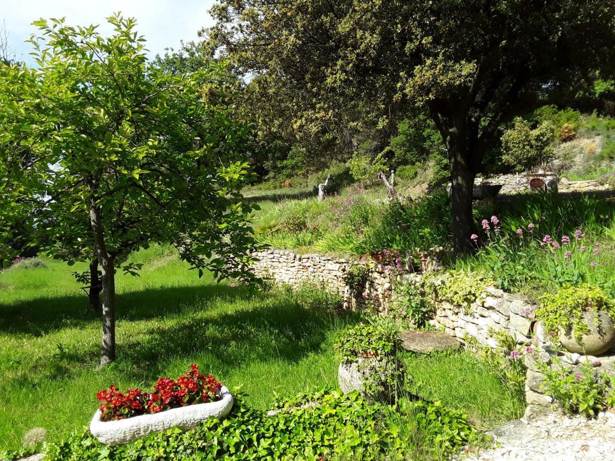 Le Paradis Vaugines Екстериор снимка